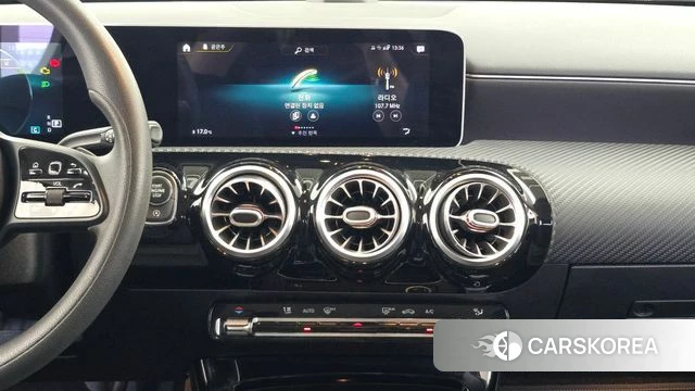 Mercedes-Benz A-Class W177 2020 Белый из Кореи, фото 5