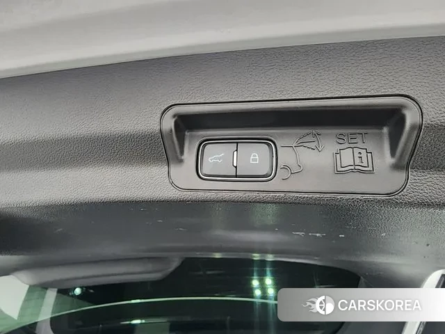 Ford Explorer 6th Generation 2020 Белый из Кореи, фото 5