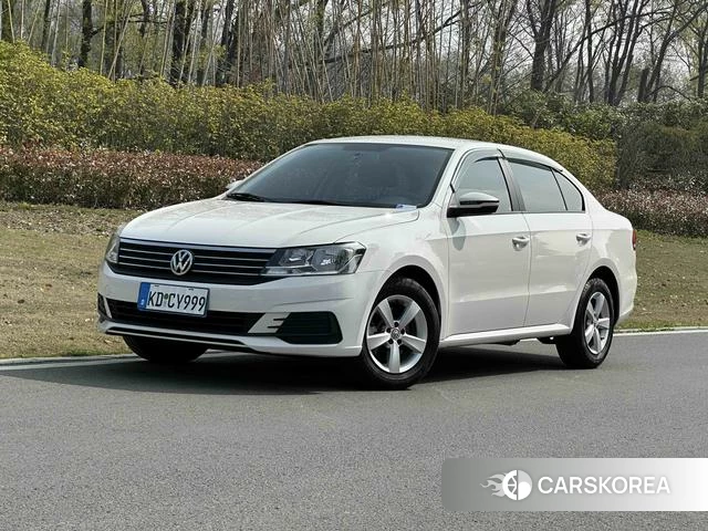Volkswagen Lavida 2023 Белый из Китая, фото 5