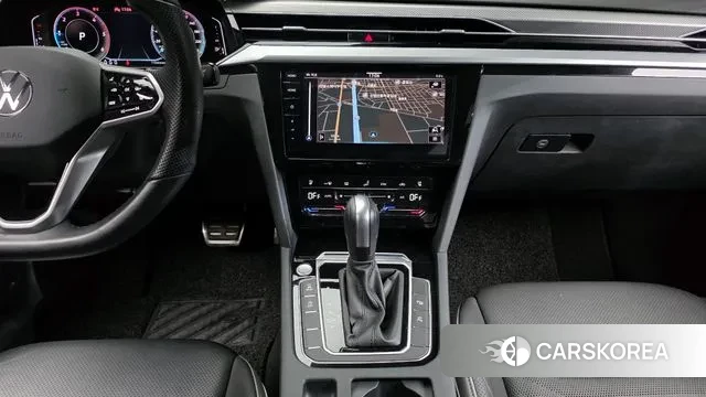 Volkswagen Arteon 2022 Белый из Кореи, фото 5