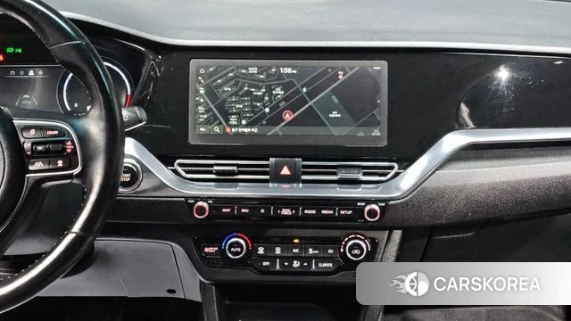 Kia Niro Plus 2022 Белый из Кореи, фото 5