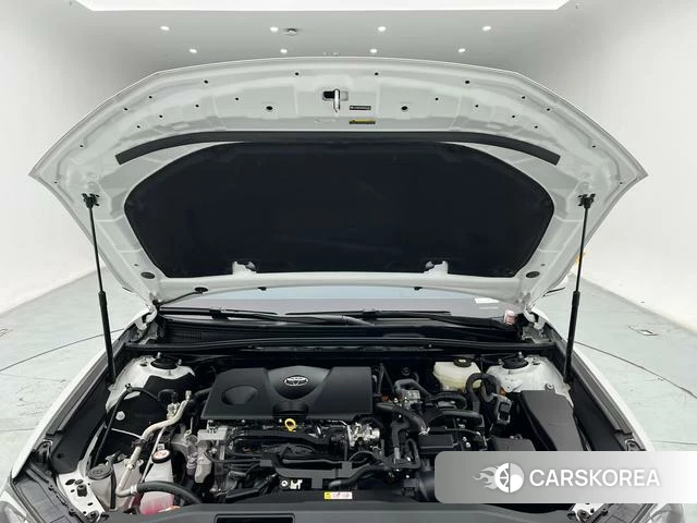 Toyota Camry 2024 Белый из Китая, фото 5