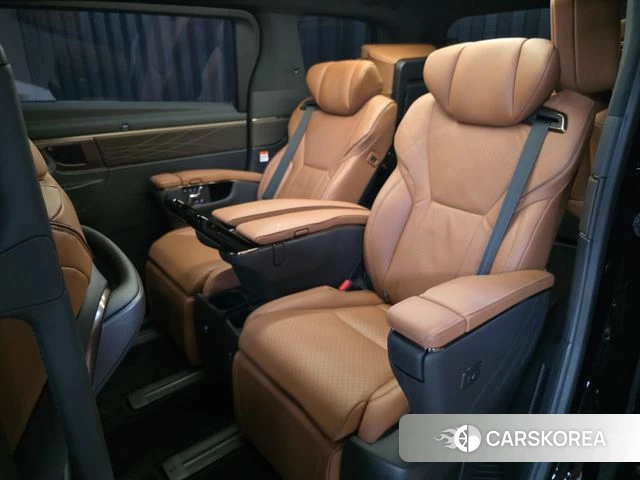 Toyota Alphard 4th Generation 2023 Черный из Кореи, фото 5