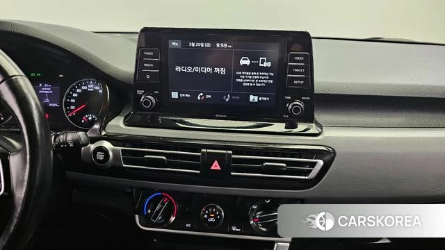 Kia Seltos 2019 Белый из Кореи, фото 5