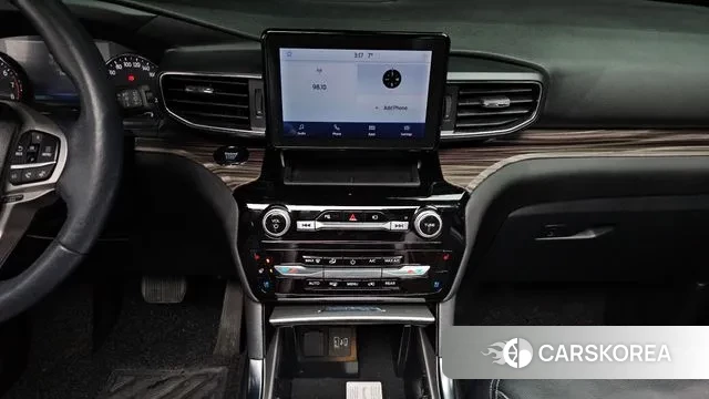 Ford Explorer 6th Generation 2023 Белый из Кореи, фото 5