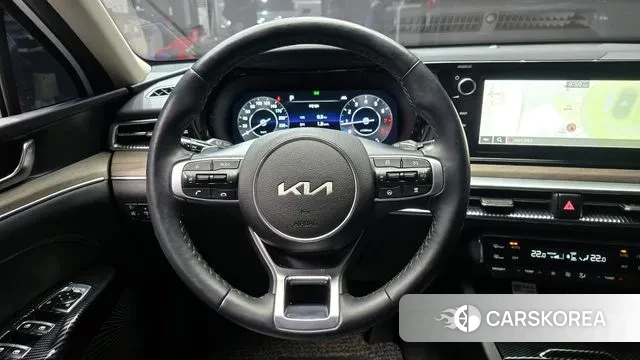 Kia K5 3rd generation 2023 Белый из Кореи, фото 5