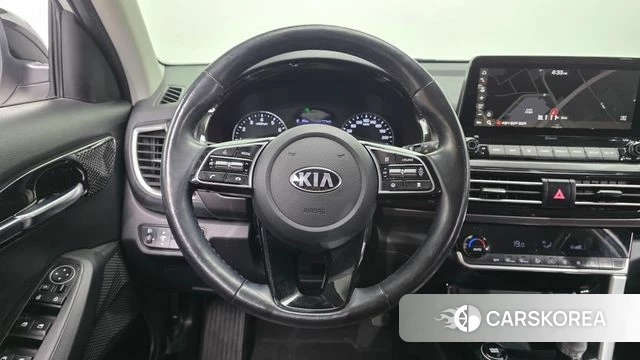 Kia Seltos 2019 Белый из Кореи, фото 5