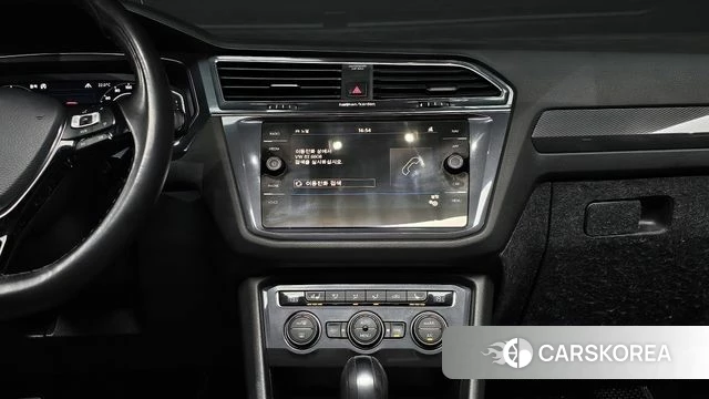 Volkswagen Tiguan Allspace 2020 Белый из Кореи, фото 5
