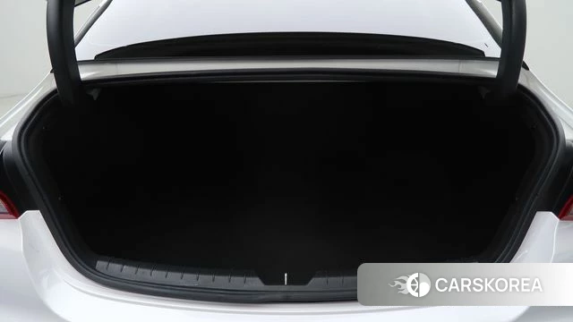 Kia K5 3rd generation 2022 Белый из Кореи, фото 5