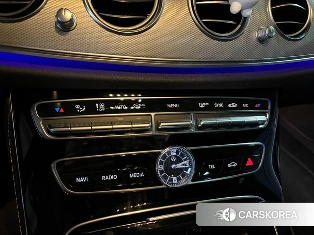 Mercedes-Benz E-Class W213 2019 Серый из Кореи, фото 5