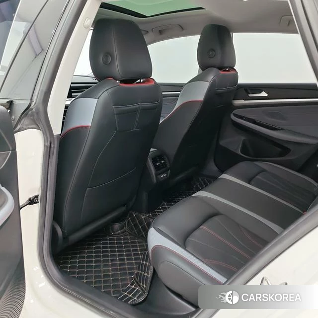 Volkswagen Lingdu 2022 Белый из Китая, фото 5