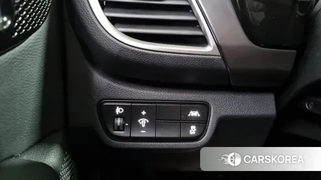 Kia Seltos 2021 Белый из Кореи, фото 5