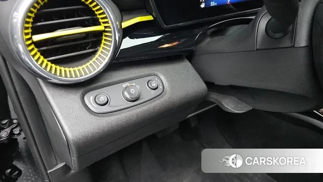 Chevrolet (GM Daewoo) Trax Crossover 2023 Черный из Кореи, фото 5