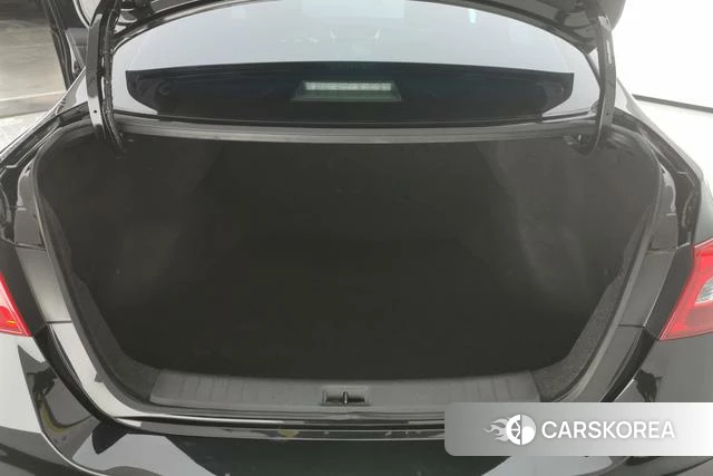 Nissan Xuan Yi 2024 Черный из Китая, фото 5