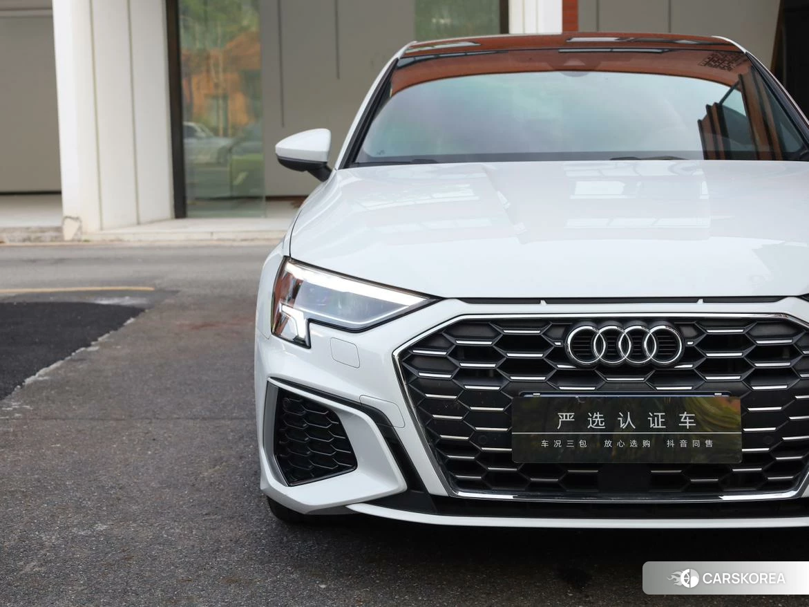Audi A3 2023 Белый из Китая, фото 5