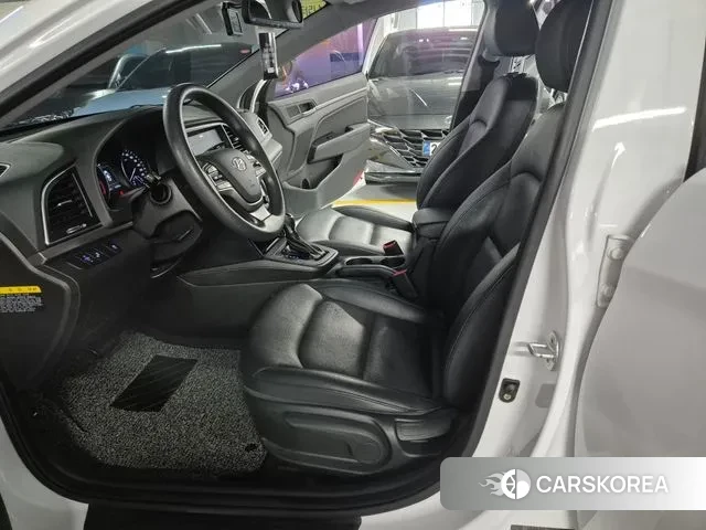 Hyundai Avante AD 2018 Белый из Кореи, фото 5