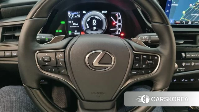 Lexus ES300h 7th generation 2025 Песочный из Кореи, фото 5