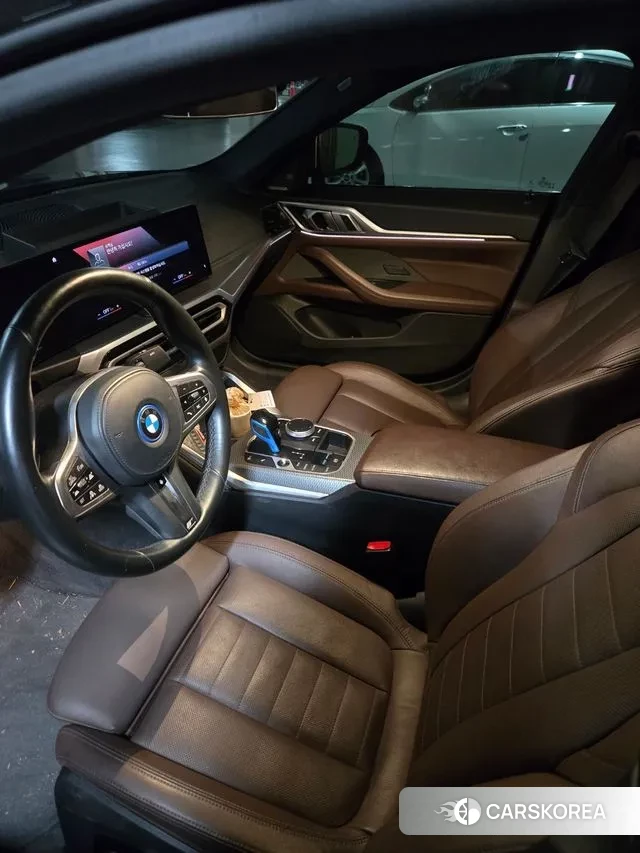 BMW i4 2023 Синий из Кореи, фото 5
