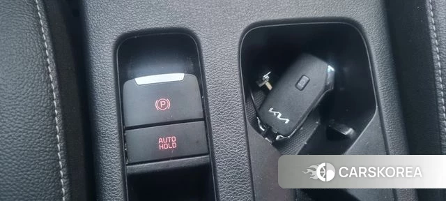Kia The New K3 2nd generation 2023 Белый из Кореи, фото 5