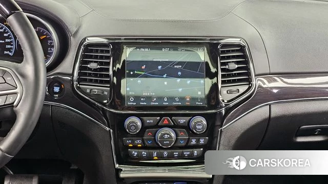 Jeep Grand Cherokee 2019 Серый из Кореи, фото 5
