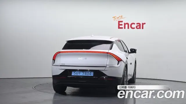 Kia EV6 2022 Белый из Кореи, фото 5