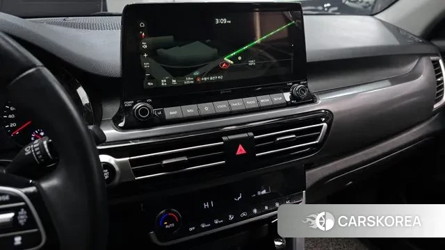 Kia Seltos 2022 Белый из Кореи, фото 5