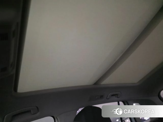 Volkswagen Tiguan second Generation 2023 Белый из Кореи, фото 5