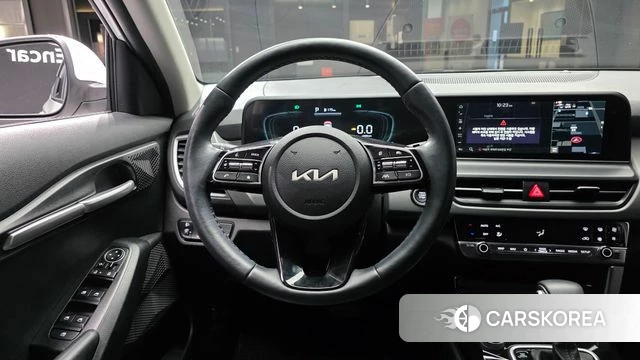 Kia The New Seltos 2023 Белый из Кореи, фото 5