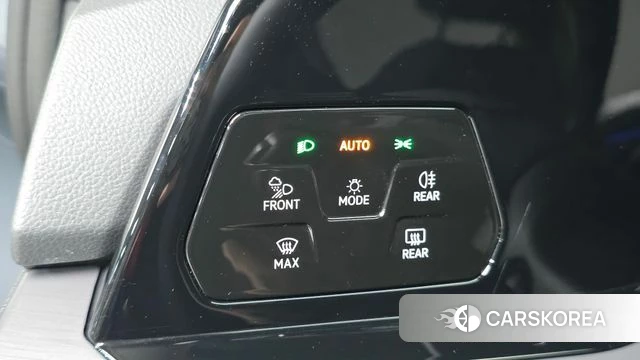 Volkswagen Golf 8th Generation 2022 Серый из Кореи, фото 5