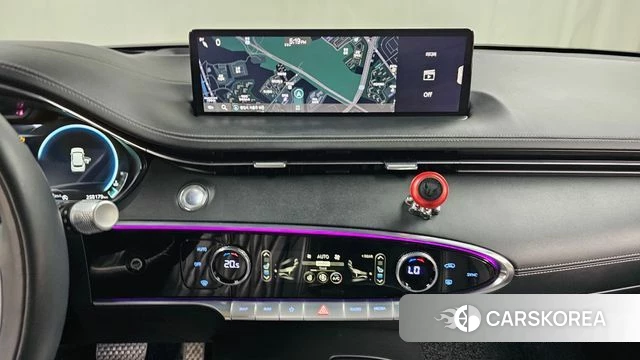 Genesis GV70 2021 Черный из Кореи, фото 5