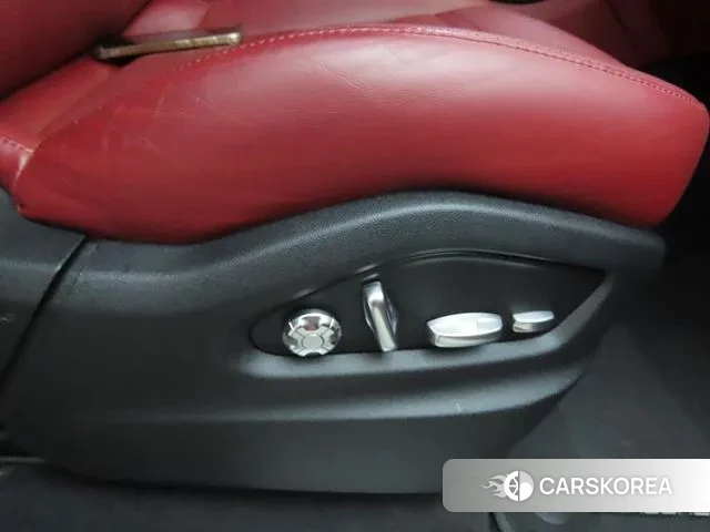 Porsche Cayenne (PO536) 2021 Черный из Кореи, фото 5