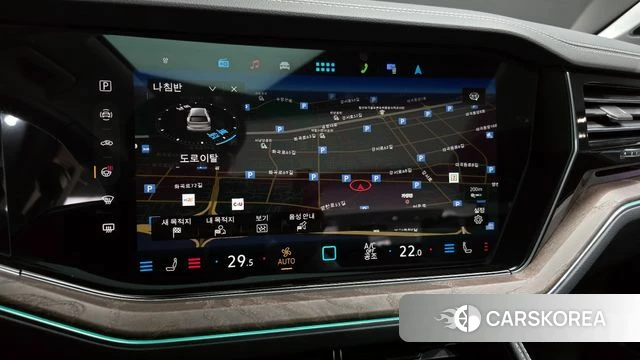 Volkswagen Touareg 3rd generation 2025 Белый из Кореи, фото 5