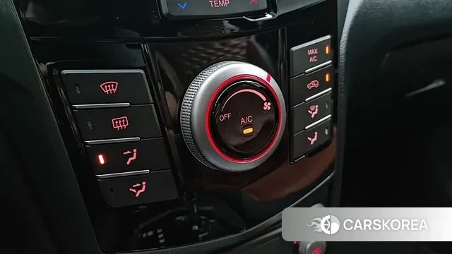 Ssangyong Tivoli Armor 2018 Белый из Кореи, фото 5