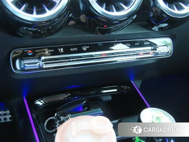 Mercedes-Benz GLB-Class X247 2023 Белый из Кореи, фото 5