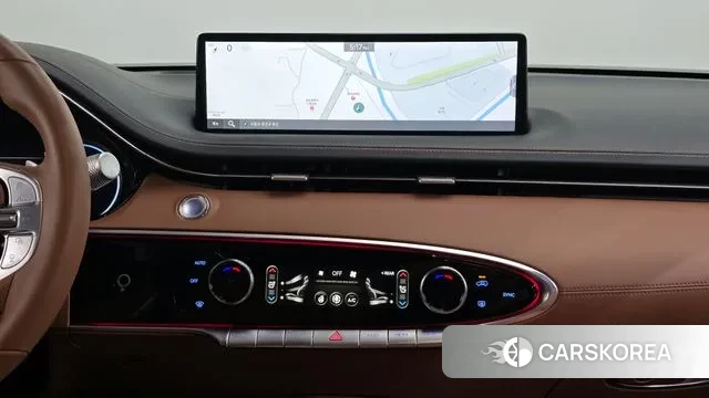 Genesis GV70 2023 Белый из Кореи, фото 5