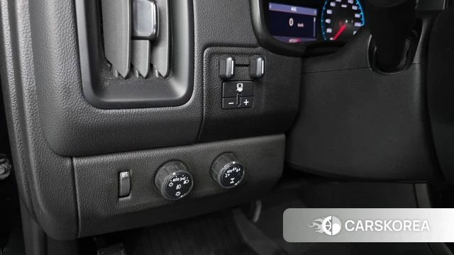Chevrolet (GM Daewoo) Real New Colorado 2022 Черный из Кореи, фото 5