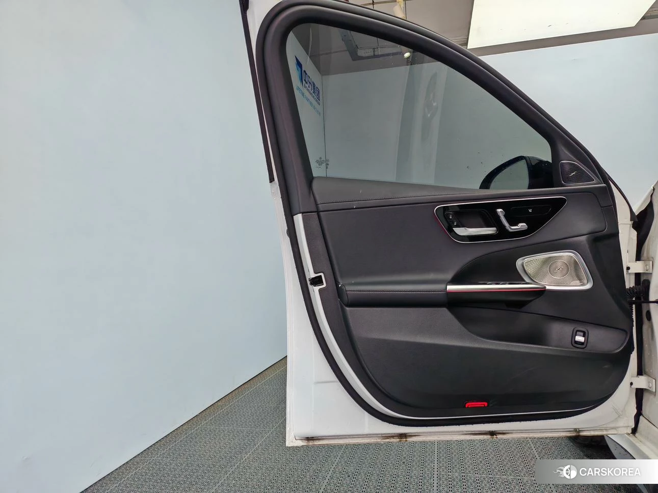 Mercedes-Benz Class C 2024 Белый из Китая, фото 5