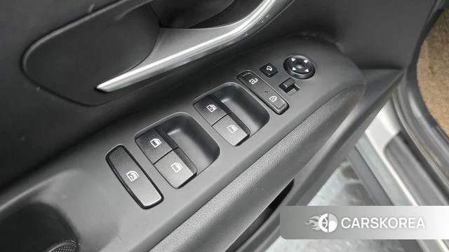 Hyundai Tucson (NX4) 2021 Серебряный из Кореи, фото 5