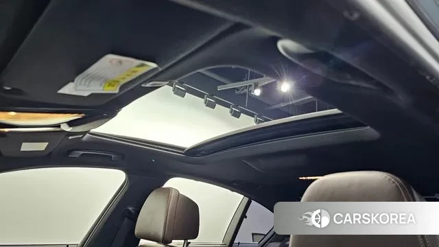 BMW 5 Series (G30) 2018 Серый из Кореи, фото 5