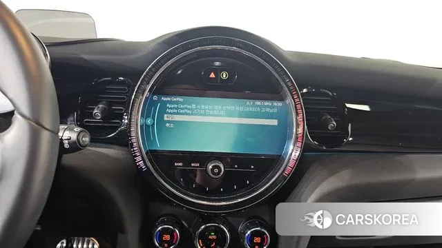 Mini Cooper S 2022 Черный из Кореи, фото 5