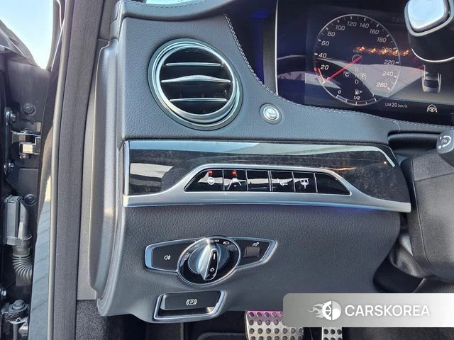 Mercedes-Benz S-Class W222 2018 Черный из Кореи, фото 5