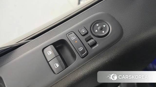 Hyundai Staria 2025 Серебряный из Кореи, фото 5