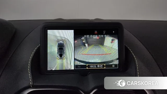 Aston Martin Vantage 2nd Generation 2022 Черный из Кореи, фото 5