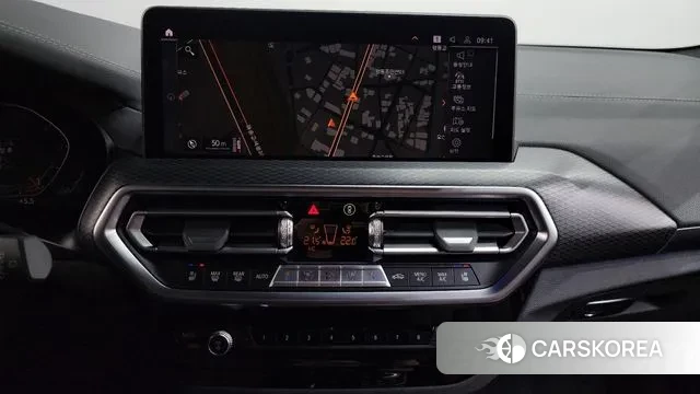 BMW X3 (G01) 2023 Белый из Кореи, фото 5