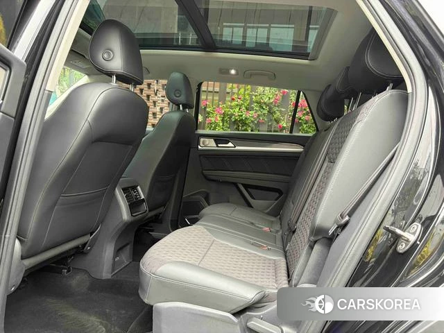 Volkswagen Tourang 2021 Черный из Китая, фото 5