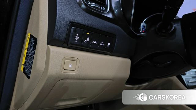 Kia The New Carnival 2018 Черный из Кореи, фото 5