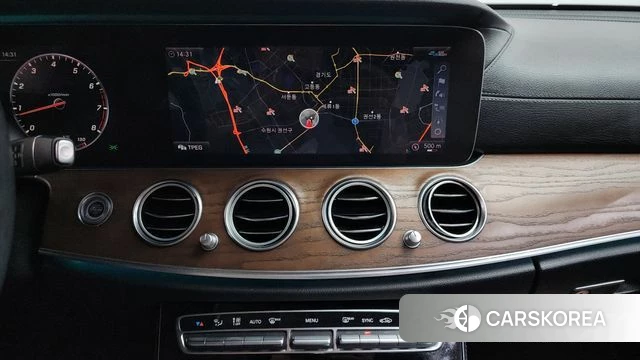 Mercedes-Benz E-Class W213 2020 Серый из Кореи, фото 5