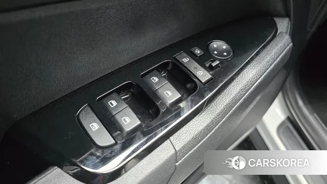 Kia Sportage 5th Generation 2022 Белый из Кореи, фото 5