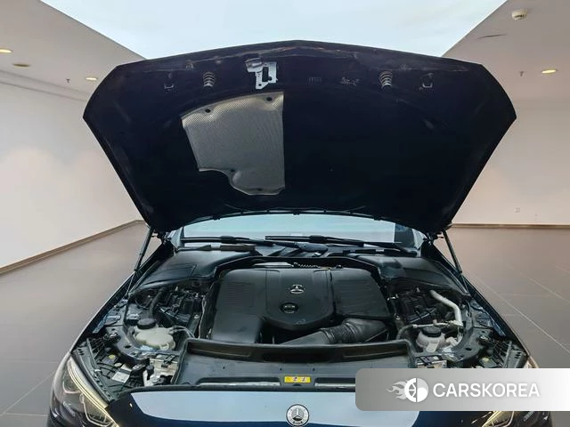 Mercedes-Benz Class C 2023 Зеленый из Китая, фото 5