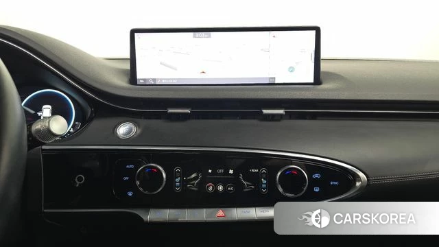 Genesis GV70 2021 Черный из Кореи, фото 5